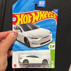 Hot Wheels Tesla Model S Plaid - White
